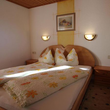 Waldhof Villa Umhausen Szoba fotó